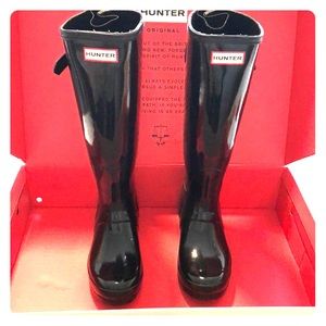 Black Tall Gloss Hunter Boots